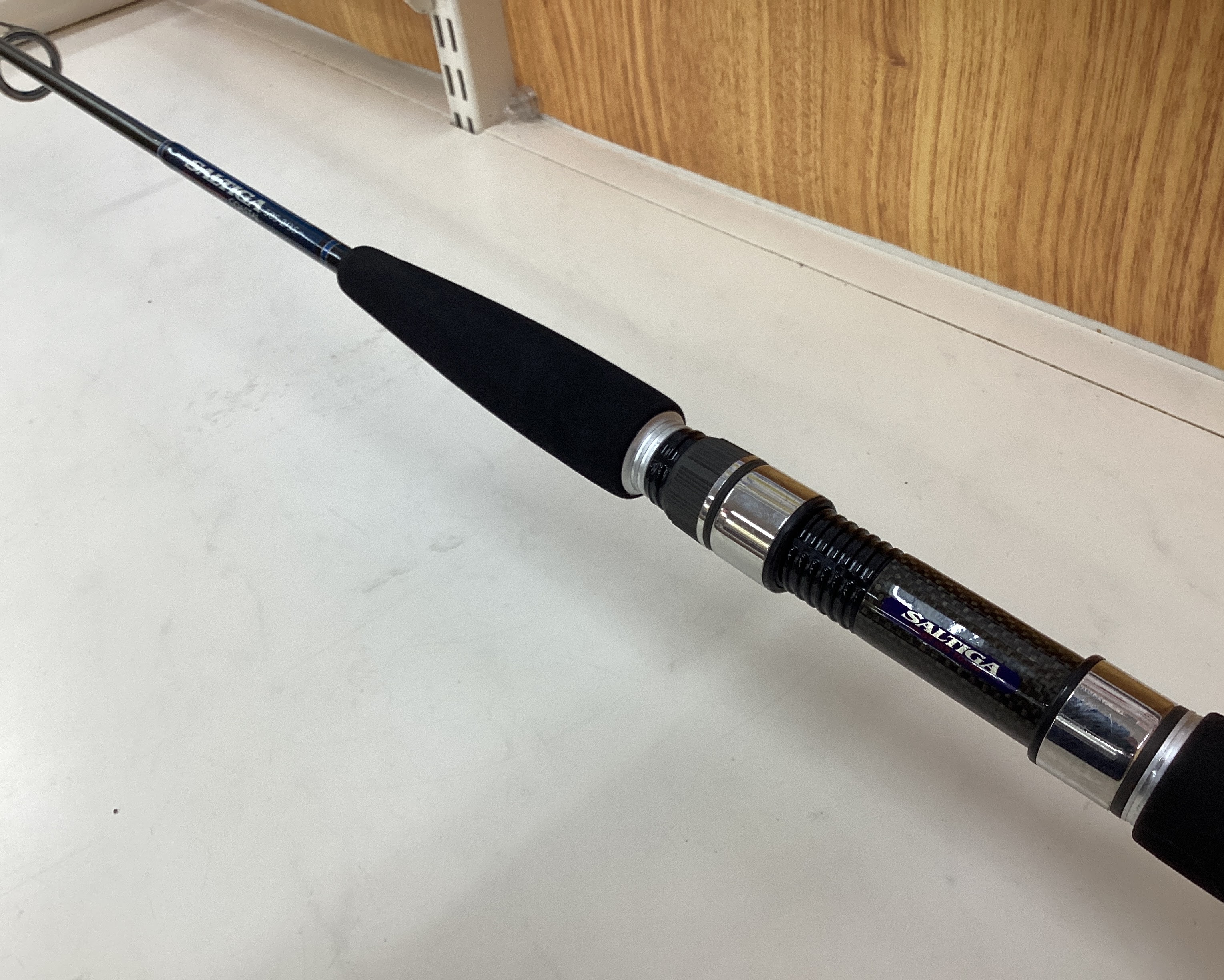 中古商品新入荷しました。