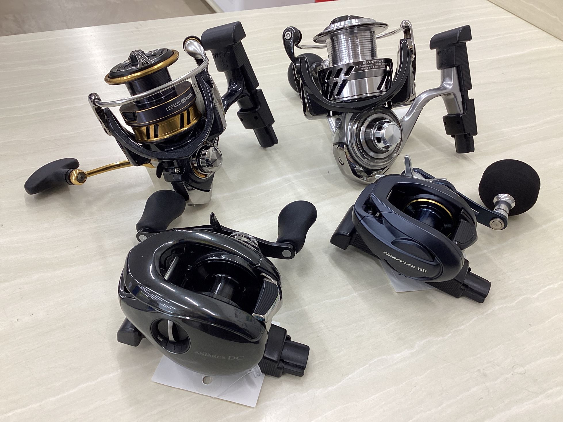 中古リール入荷情報とお知らせです