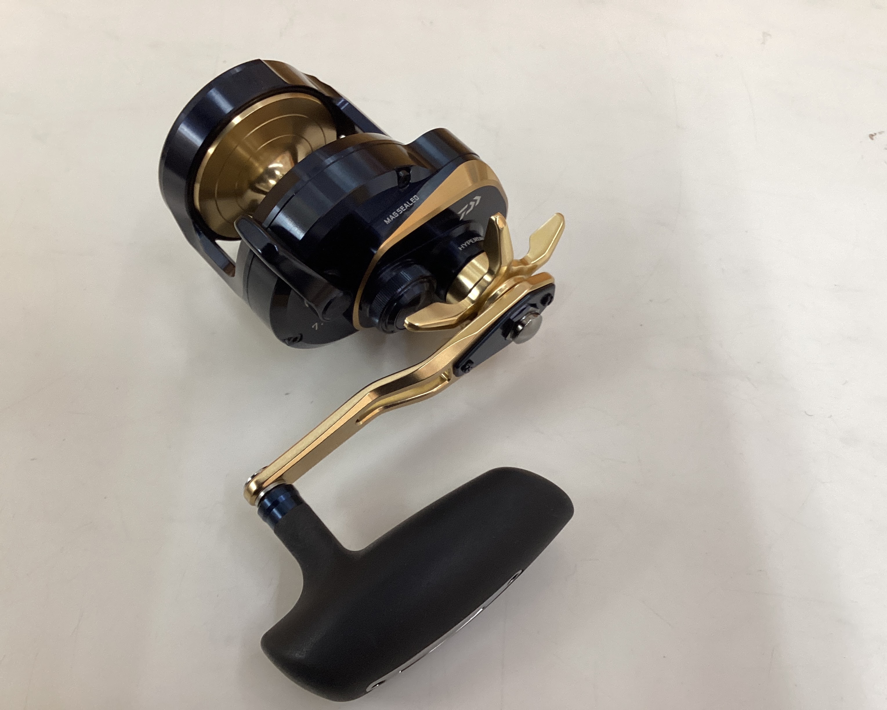 中古商品新入荷しました。