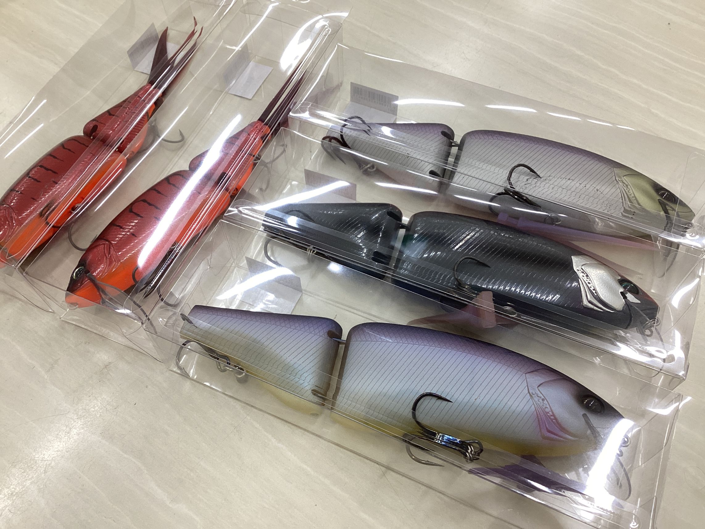 人気のルアーが入荷して来ました！